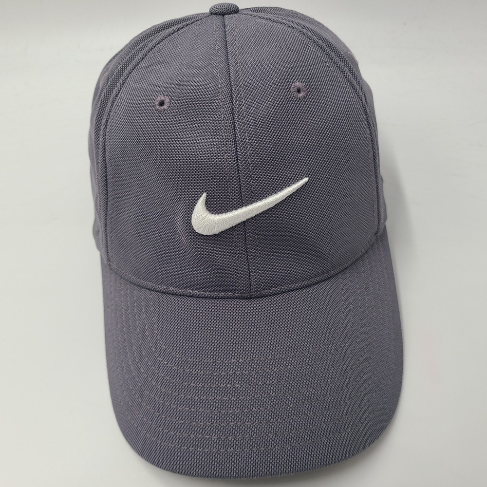 Nike Hat Fitted (Seems M-L) Gray White Nike Golf Vr 20XI Swoosh Logo Outdoor Men